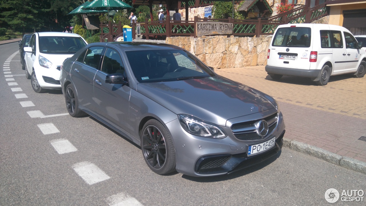 Mercedes-Benz E 63 AMG S W212