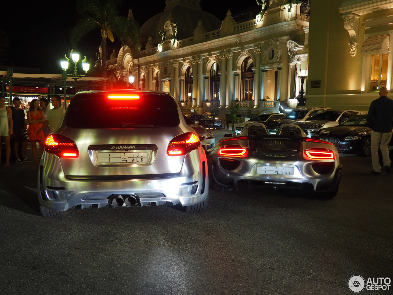 Porsche 918 Spyder Weissach Package