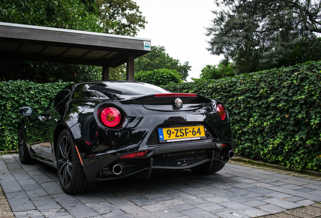 Alfa Romeo 4C Coupé