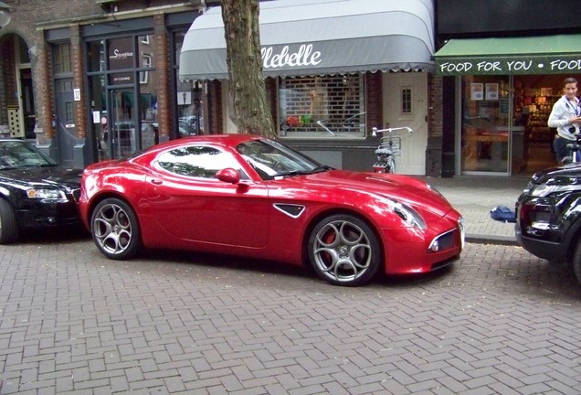 Alfa Romeo 8C Competizione