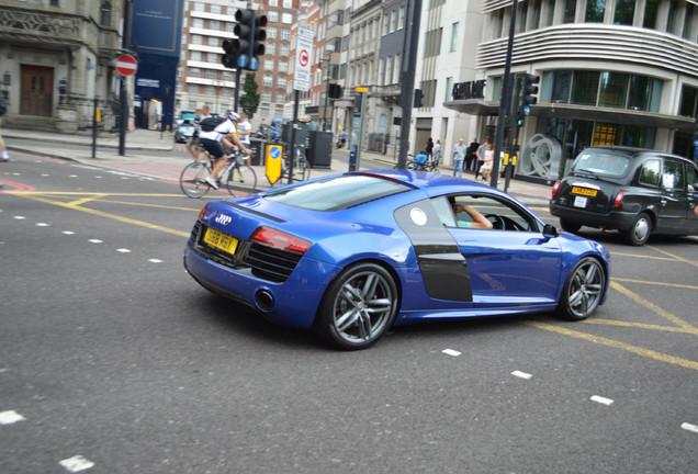 Audi R8 V10 2013