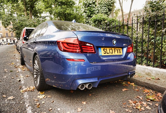 BMW M5 F10 2011