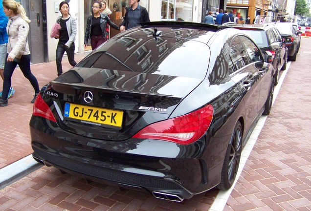 Mercedes-Benz CLA 45 AMG Edition 1 C117