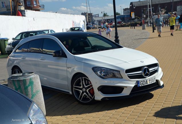 Mercedes-Benz CLA 45 AMG Shooting Brake