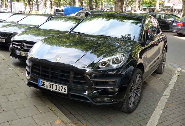 Porsche 95B Macan Turbo