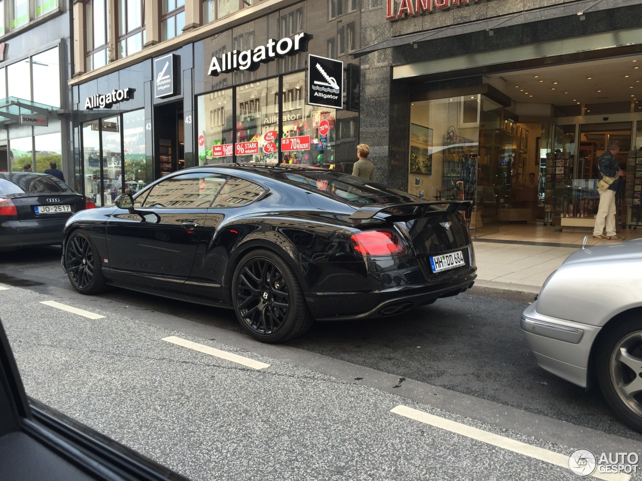 Bentley Continental GT3-R