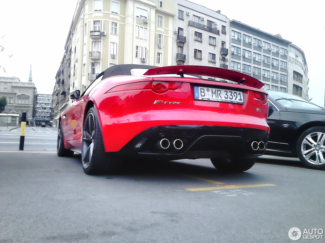 Jaguar F-TYPE S V8 Convertible