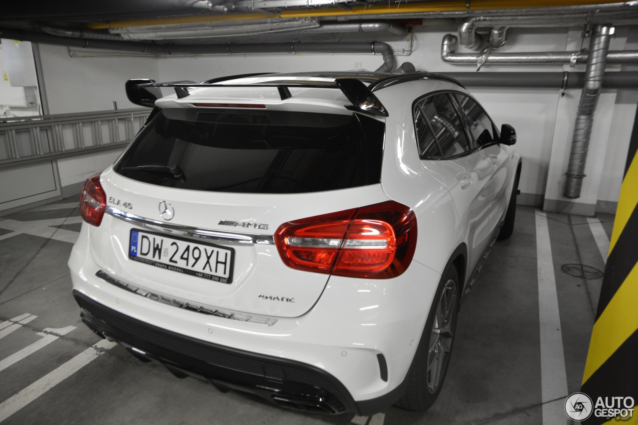 Mercedes-Benz GLA 45 AMG X156