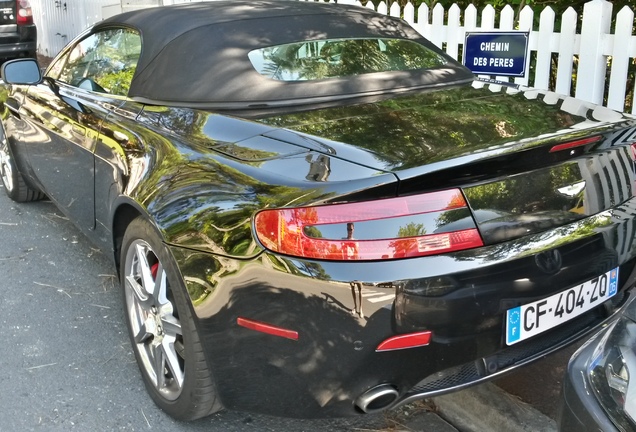 Aston Martin V8 Vantage Roadster