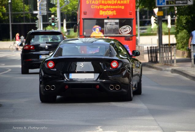 Ferrari FF