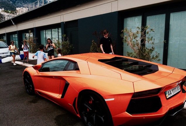 Lamborghini Aventador LP700-4