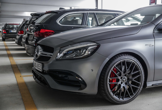 Mercedes-AMG A 45 W176 2015