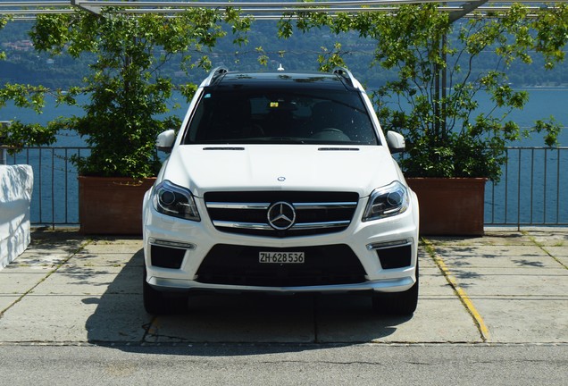 Mercedes-Benz GL 63 AMG X166