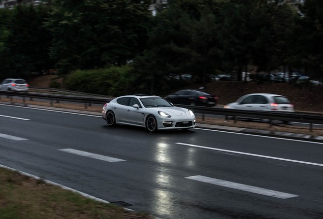 Porsche 970 Panamera GTS MkII