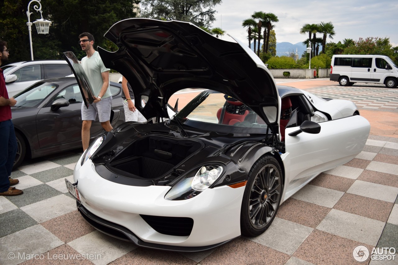 Porsche 918 Spyder