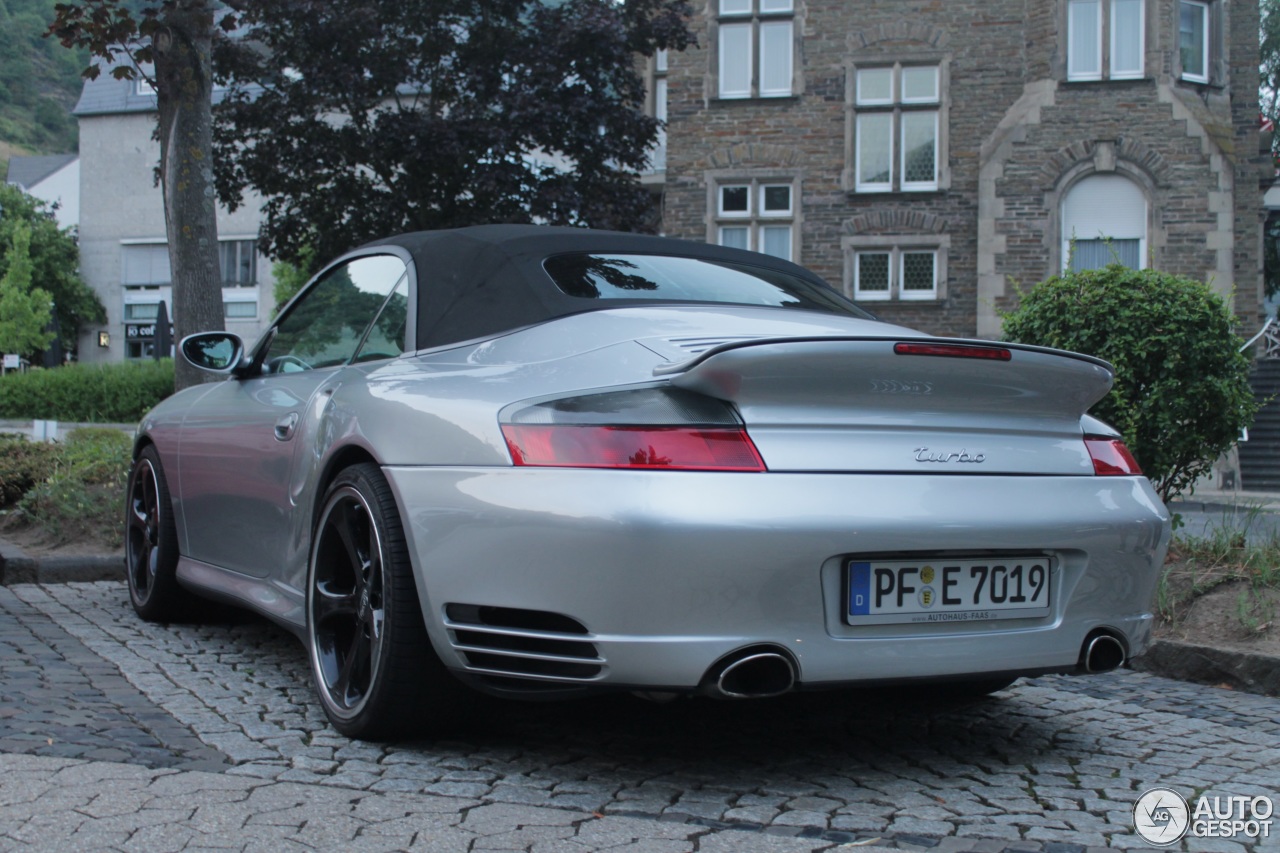 Porsche 996 Turbo Cabriolet