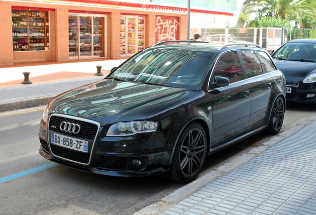 Audi RS4 Avant B7