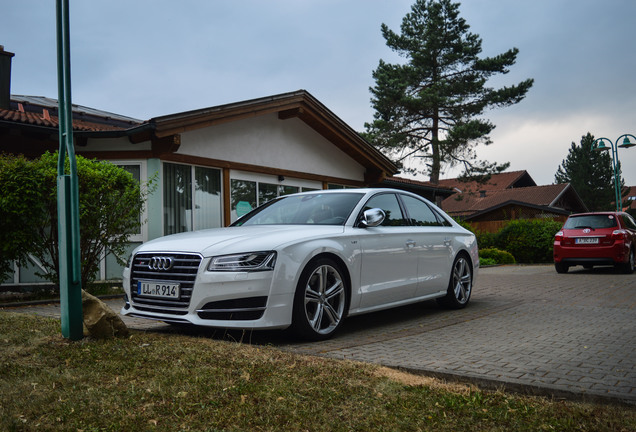 Audi S8 D4 2014