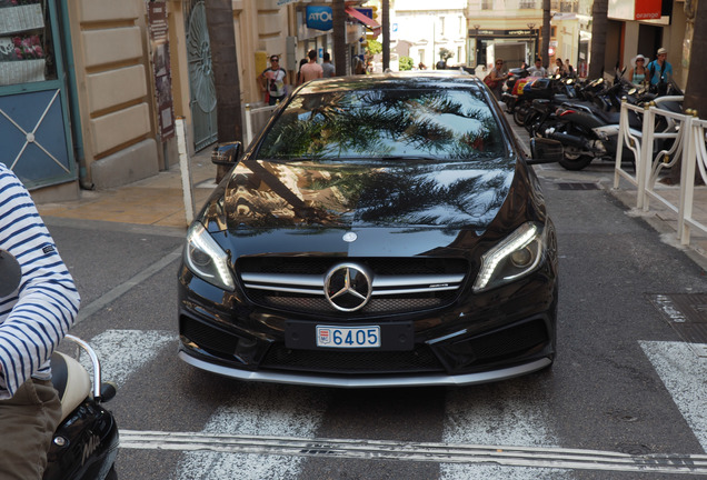 Mercedes-Benz A 45 AMG