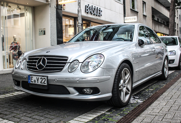 Mercedes-Benz E 55 AMG