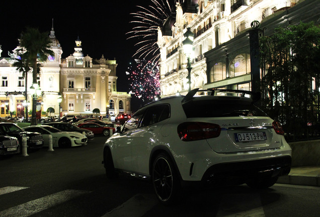 Mercedes-Benz GLA 45 AMG X156