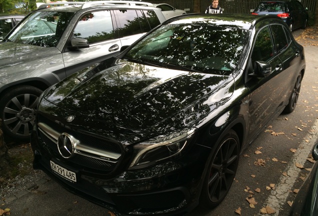 Mercedes-Benz GLA 45 AMG X156