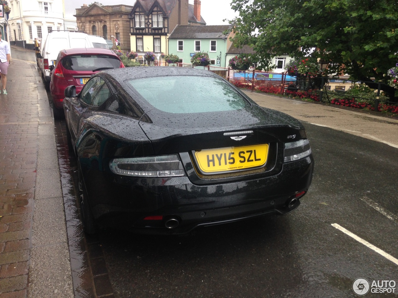 Aston Martin DB9 2013