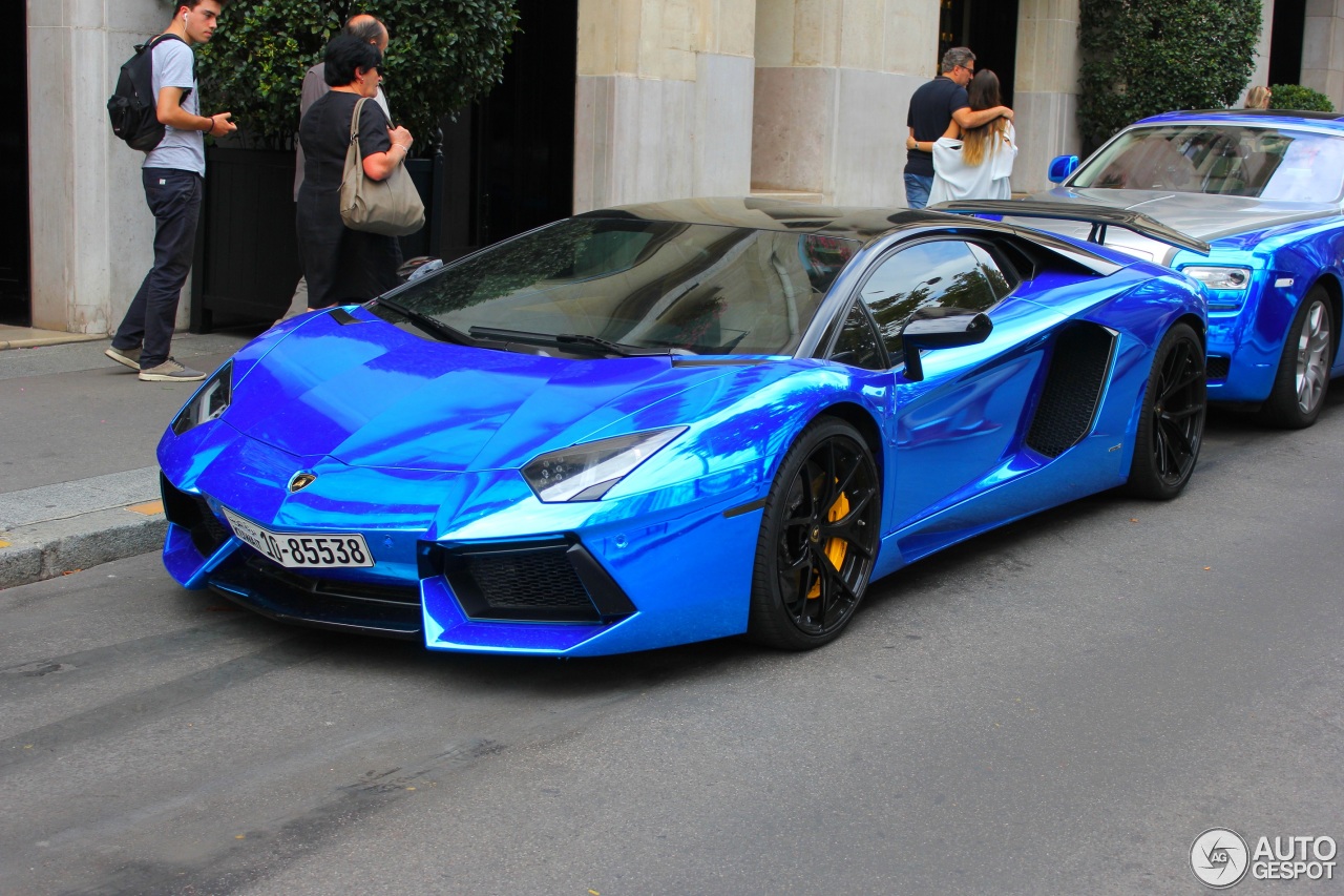 Lamborghini Aventador LP700-4