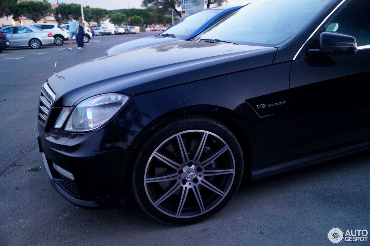 Mercedes-Benz E 63 AMG W212 V8 Biturbo