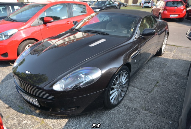 Aston Martin DB9 Volante