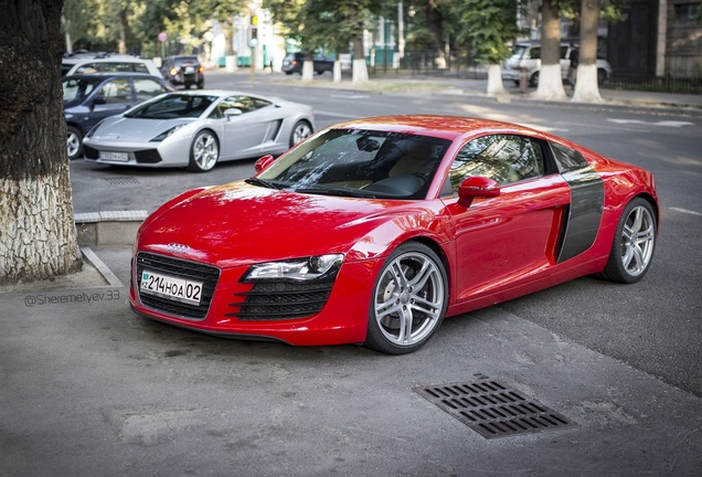 Audi R8