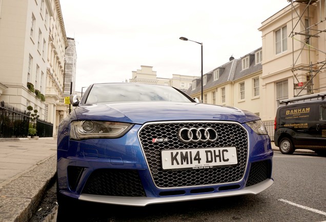 Audi RS4 Avant B8