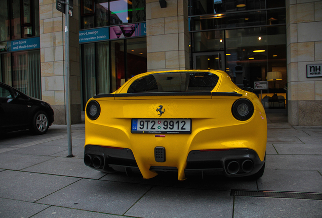 Ferrari F12berlinetta Novitec Rosso