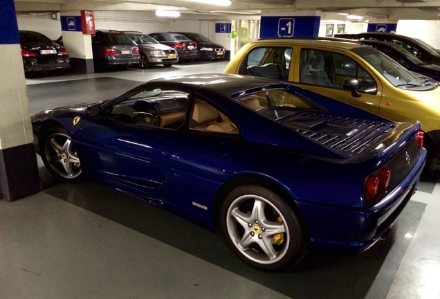 Ferrari F355 GTS