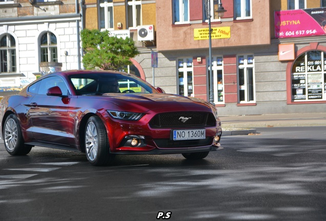 Ford Mustang GT 2015