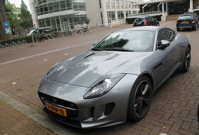 Jaguar F-TYPE S Coupé