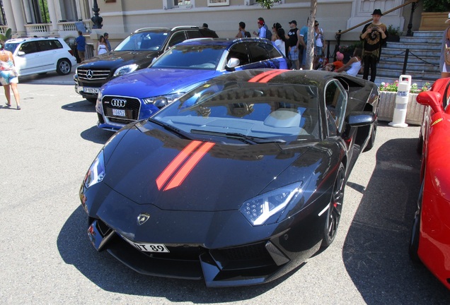 Lamborghini Aventador LP700-4