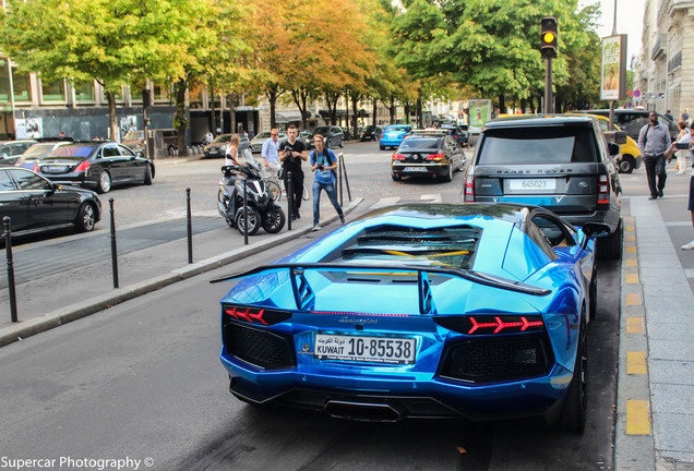 Lamborghini Aventador LP700-4