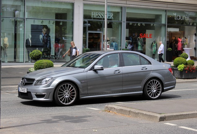 Mercedes-Benz C 63 AMG W204 2012