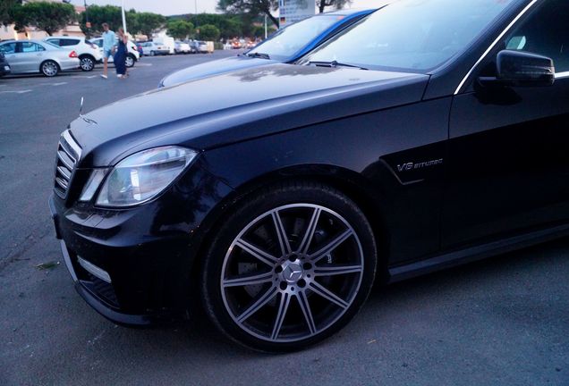 Mercedes-Benz E 63 AMG W212 V8 Biturbo