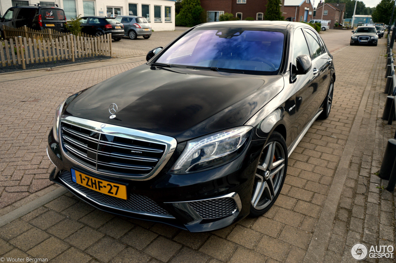 Mercedes-Benz S 65 AMG V222