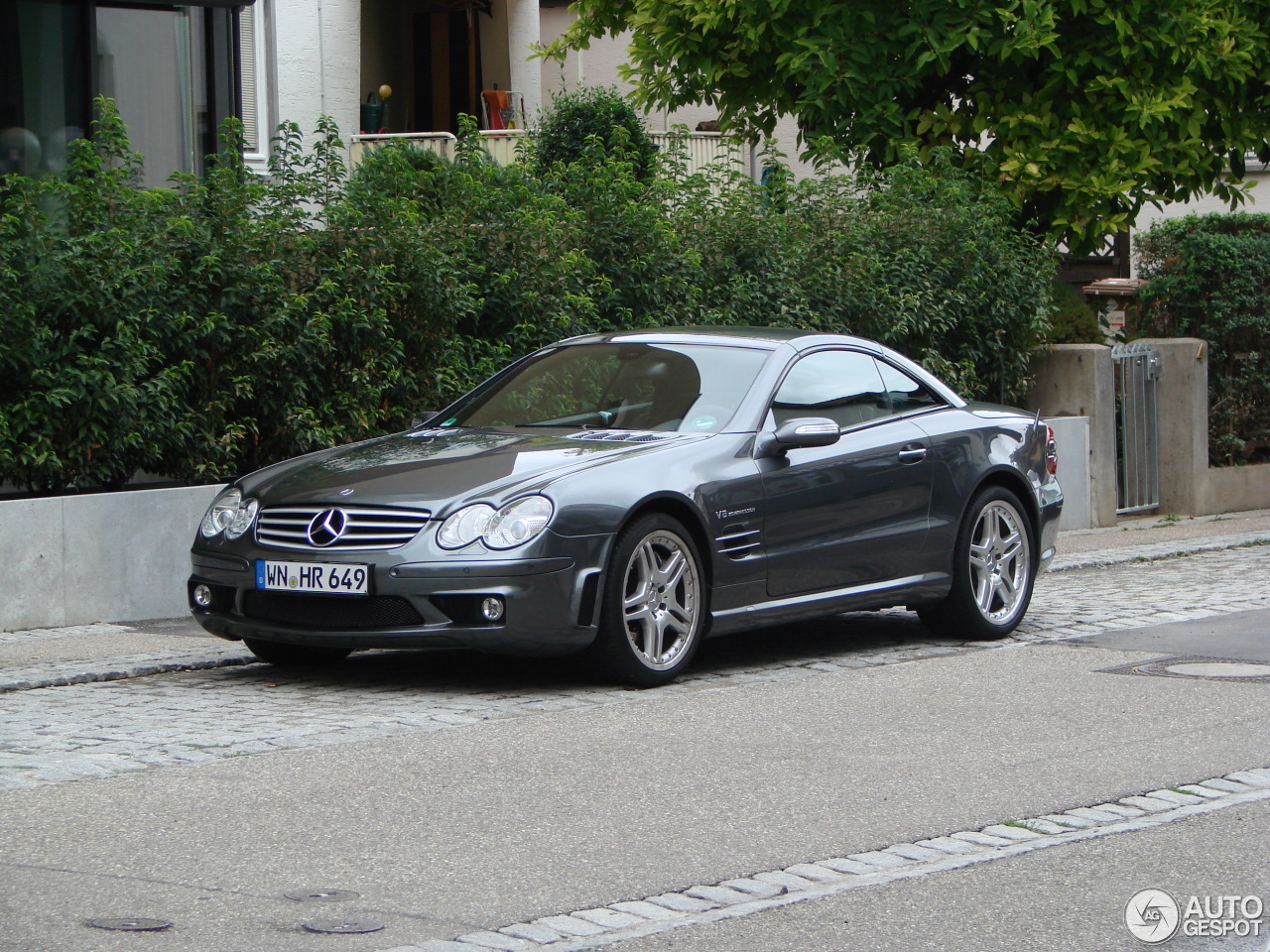 Mercedes-Benz SL 55 AMG R230