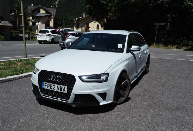 Audi RS4 Avant B8