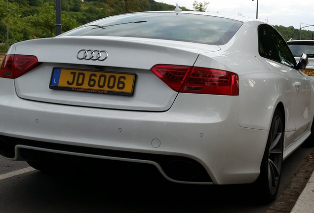 Audi RS5 B8 2012