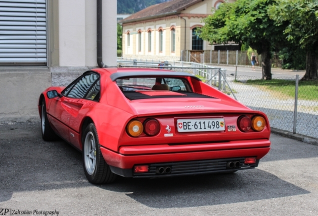 Ferrari 328 GTB