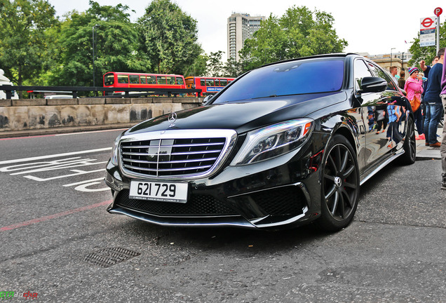 Mercedes-Benz S 63 AMG V222