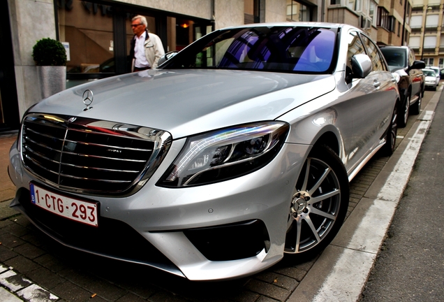 Mercedes-Benz S 63 AMG V222