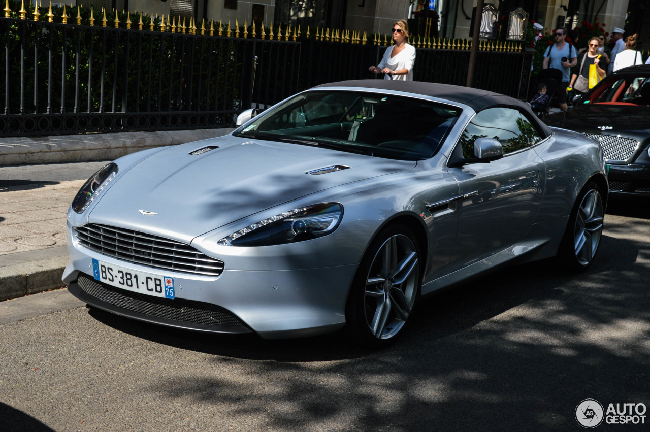 Aston Martin Virage Volante 2011