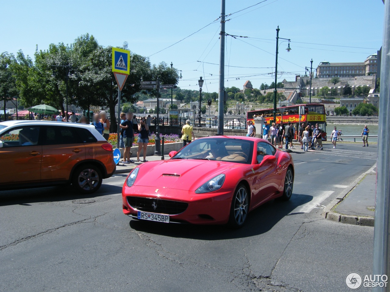 Ferrari California