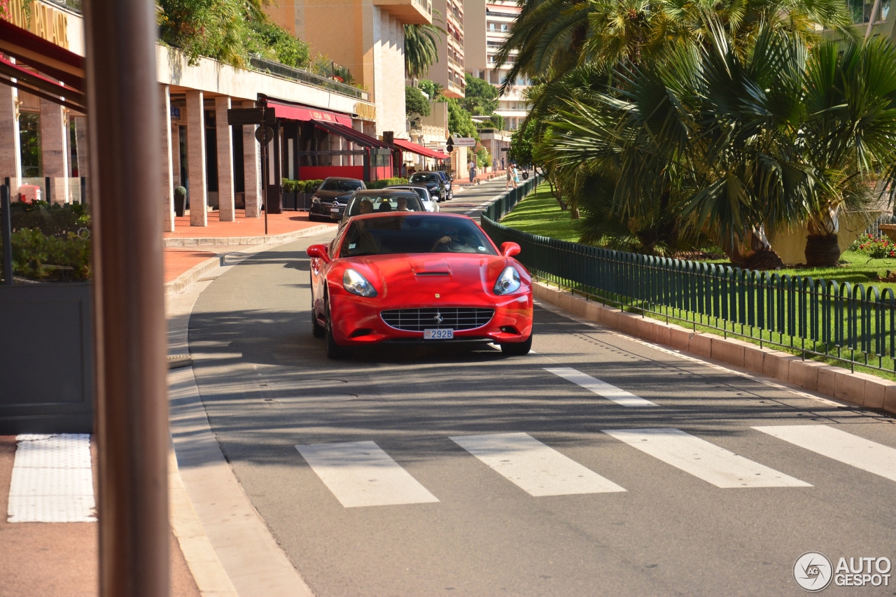 Ferrari California